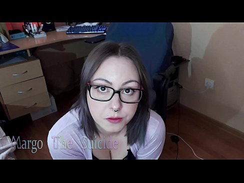❤️ Көз айнек тагынган сексуалдуу кыз Дилдону камерага терең соруп ❤ Секс видео ky.dickies-shop.ru